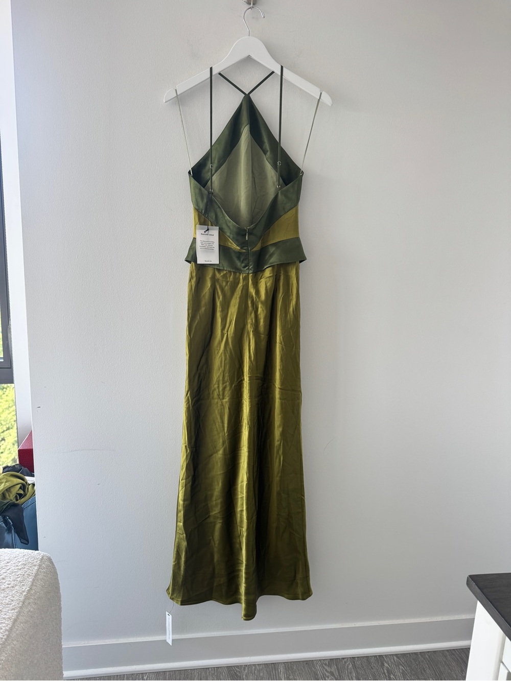 REFORMATION Jillian Silk Dress in Pear 6 - Picture 6 of 8